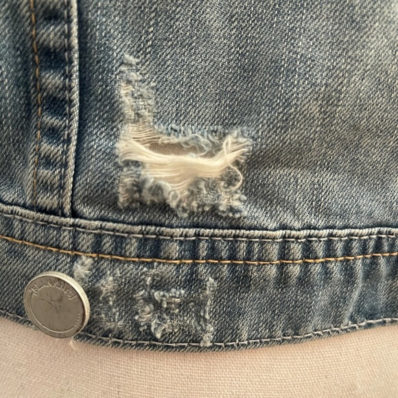 BLANKNYC Distressed Denim Jacket Sz S(4) - Picture 5 of 10